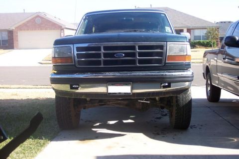 1992 Ford Bronco - From the front