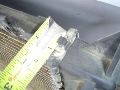 1989 Ford Bronco - Old radiator was under an inch thick