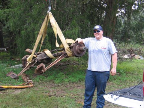 1989 Ford F-150 - posing with axle