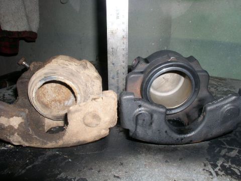1978 Ford Bronco - Stock caliper vs. Thunderbird caliper