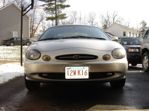 1999 Ford Taurus - Front