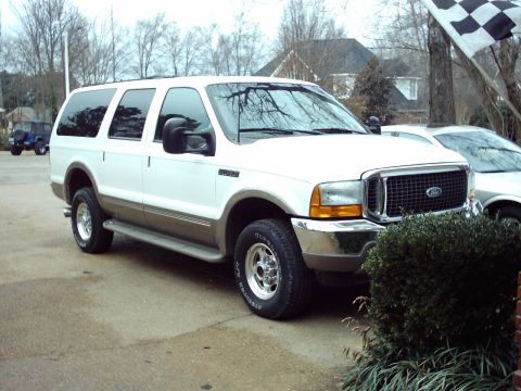 2001 Ford Excursion photo