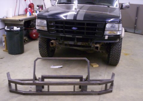 1993 Ford Bronco - Ready to weld the crap out of it