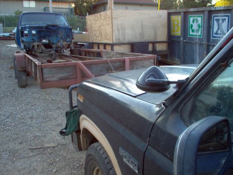 1996 Ford Bronco - I had to load the body alone & in a hurry, after pulling the engine & front clip a week before. I backed this junky old trailer (customized…