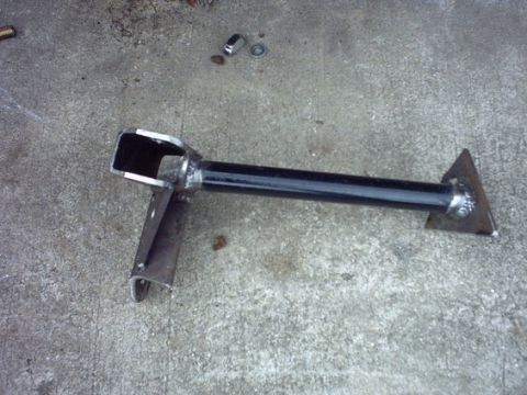 1994 Ford Bronco - Upper tracbar mount completed with crossmember bracing added.