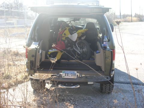2000 Ford Excursion - Who needs a spare tire with this in the back
