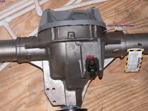 1990 Ford Bronco - Center Section with Eaton ELocker Installed with a Mac reinforced diff cover. Diff cover provides bearing support and increases oil capacit…