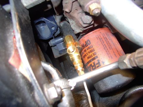 1986 Ford Bronco - Hooking up the plastic tubing was a walk in the park too.
