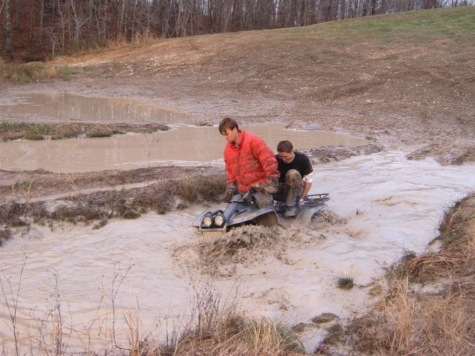 JUSTIN AND ME GETTIN' WET