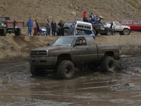2000 Ford F-450 - All I have to say is THE DODGE!!!