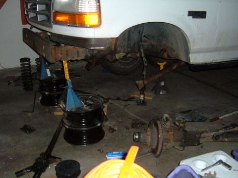 1993 Ford Bronco - Front suspension and axle removed from a 1992 Ford Bronco for repair or modification.