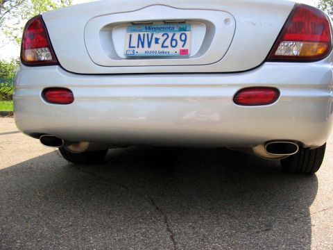 2002 Oldsmobile Aurora - Rear End