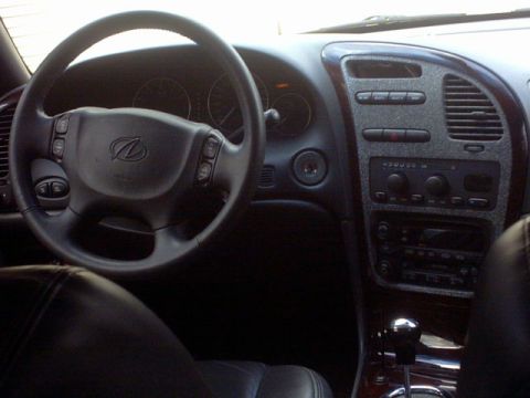 2002 Oldsmobile Aurora - Dash