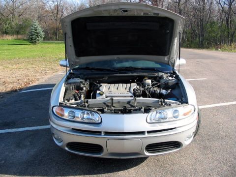 2002 Oldsmobile Aurora - Hood Open 1