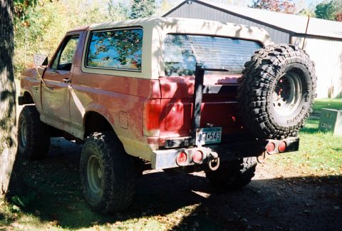 1989 Ford Bronco - Back At Cabin