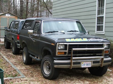 1996 Ford Bronco - front shot before the new tires