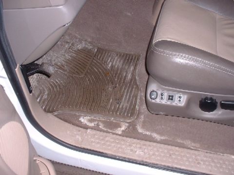 2003 Ford Excursion photo