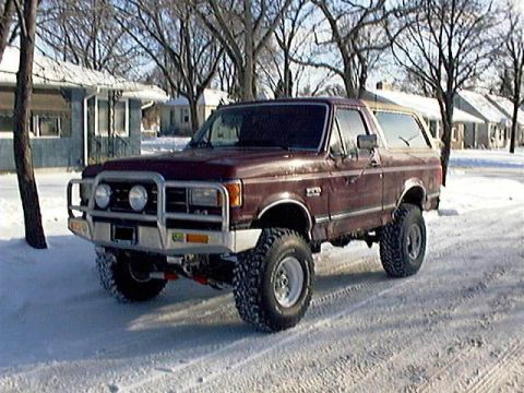 1991 Ford Bronco - TJM Bull Bar