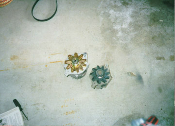 1991 Ford Bronco - 220 amp alternator (left) vs. 80 amp alternator (right)
