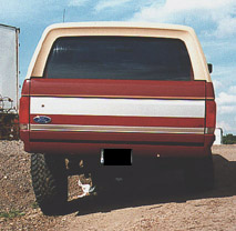 1991 Ford Bronco - Nice pic of the twisted rearend