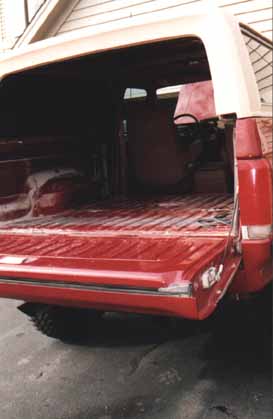 1991 Ford Bronco - Stripping all carpet and interior trim