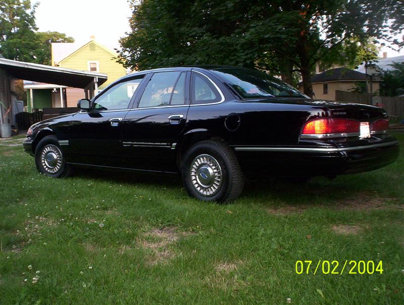 1997 Ford Crown Victoria “P71_Interceptor”