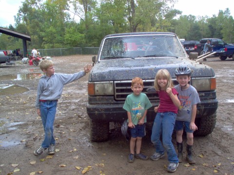 1989 Ford Bronco - My son Joey on the left, my daughter Jessica and 2 other kids wheeling with us for the day...oh and my bronco hehe
