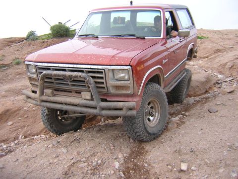 1984 Ford Bronco - poser shot