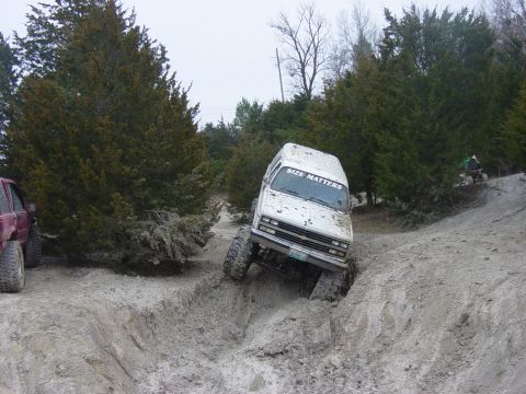 1983 Ford Bronco - It's sitting on 44" Boggers
