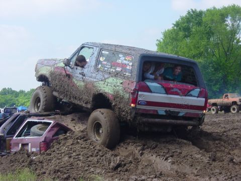 1983 Ford Bronco - Tj and the Mystery Machine