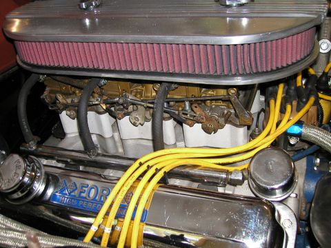 1966 Ford Fairlane - carb spacer installed
