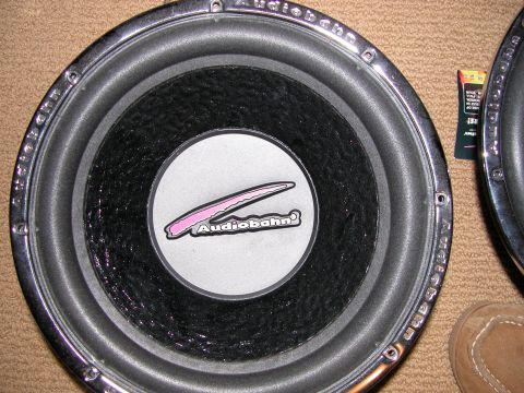 1989 Ford Bronco - This is an Audiobahn subwoofer, not a 1989 Ford Bronco.