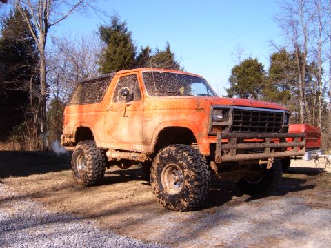1984 Ford Bronco - Afterwards pose!!