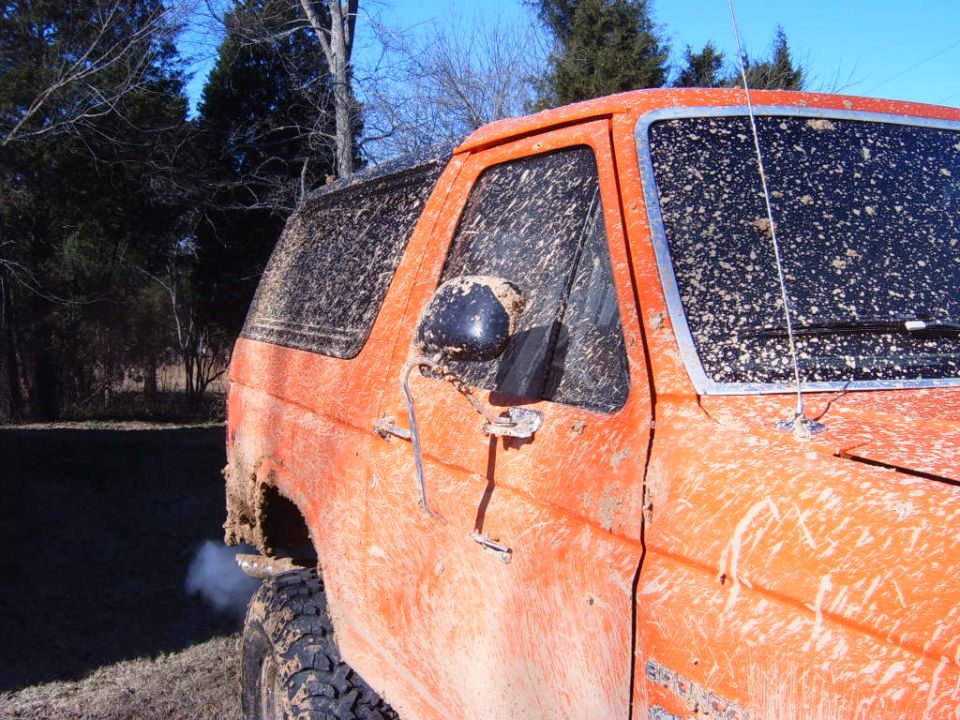 Broke side mirror and dented door!