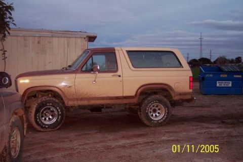 1985 Ford Bronco photo