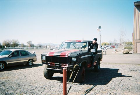 1983 Ford Bronco - Trying to pull fender back out.
