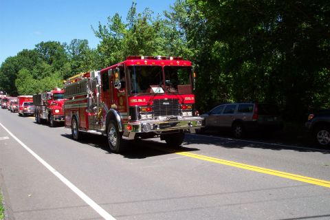 1995 Ford Bronco - Engine 2. Its 4WD with air locking front and rear diffs