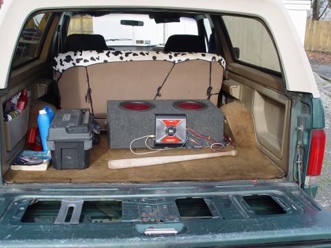 1987 Ford Bronco “Chump”