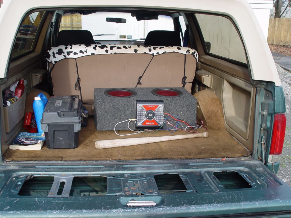 1987 Ford Bronco “Chump”