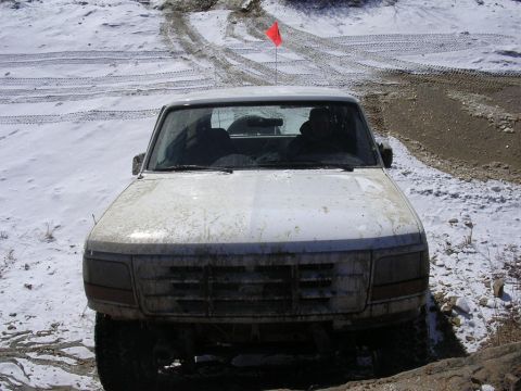 1995 Jeep Cherokee - This truck appears to be a Ford F-Series from the mid-1990s, not a Jeep Cherokee.
