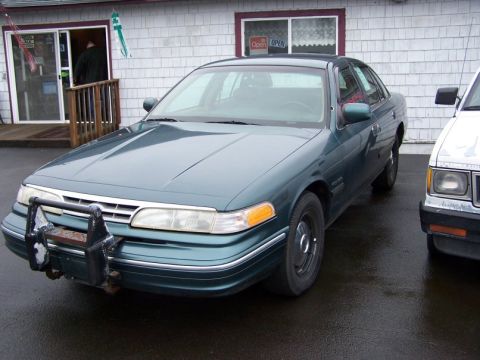 1998 Ford Crown Victoria - 1995 P71