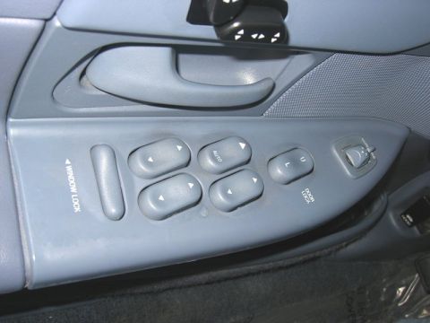 1997 Ford Crown Victoria photo