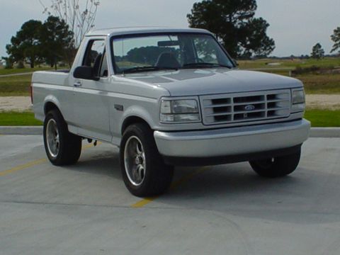 1996 Ford Bronco photo