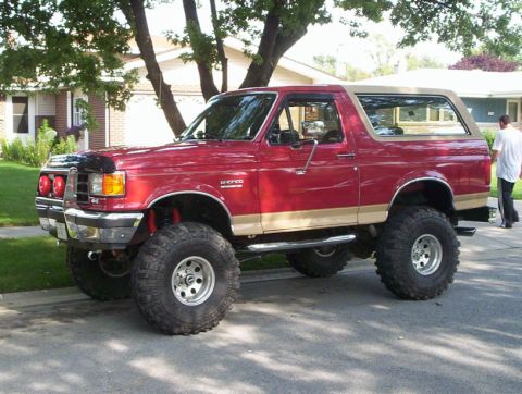 1991 Ford Bronco photo