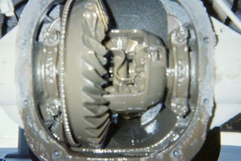 1996 Ford Bronco - Broken ring gear