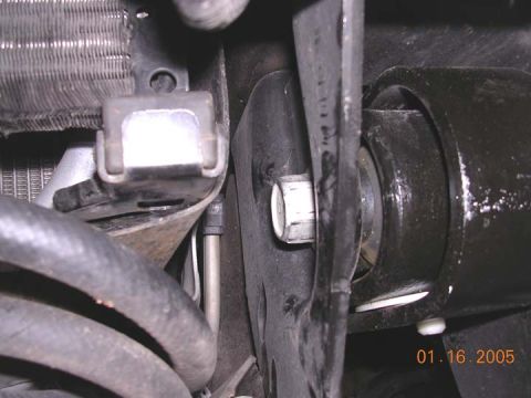 2004 Ford F-250 - this is the other side. Once I figured out the brackets could be unbolted, it was super easy. god Im an asshat. Anyways, side two was like…