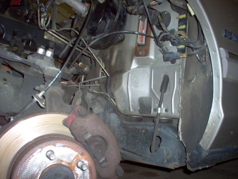 1994 Ford Crown Victoria - With the wheelwell removed, there's a surprising amount of working room.
