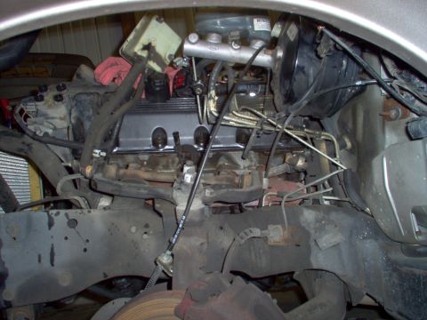 1994 Ford Crown Victoria - With the wheelwell removed, there's a surprising amount of working room.