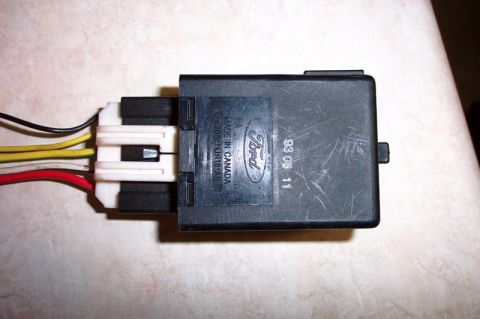 1992 Ford Bronco - The express-down relay from Taurus/Sables