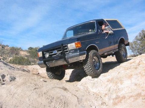 1989 Ford Bronco photo